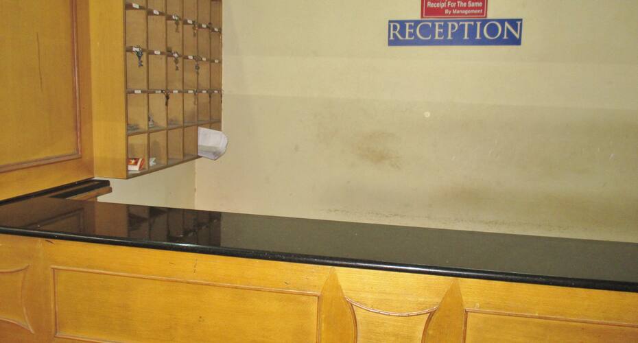 Valki Deluxe Lodge, Bangalore 3
